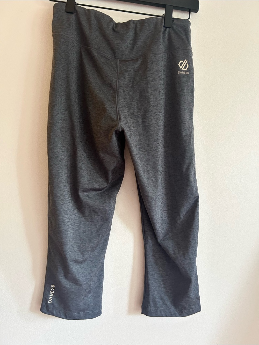 Dare2B Gray Athletic Capri Bottoms